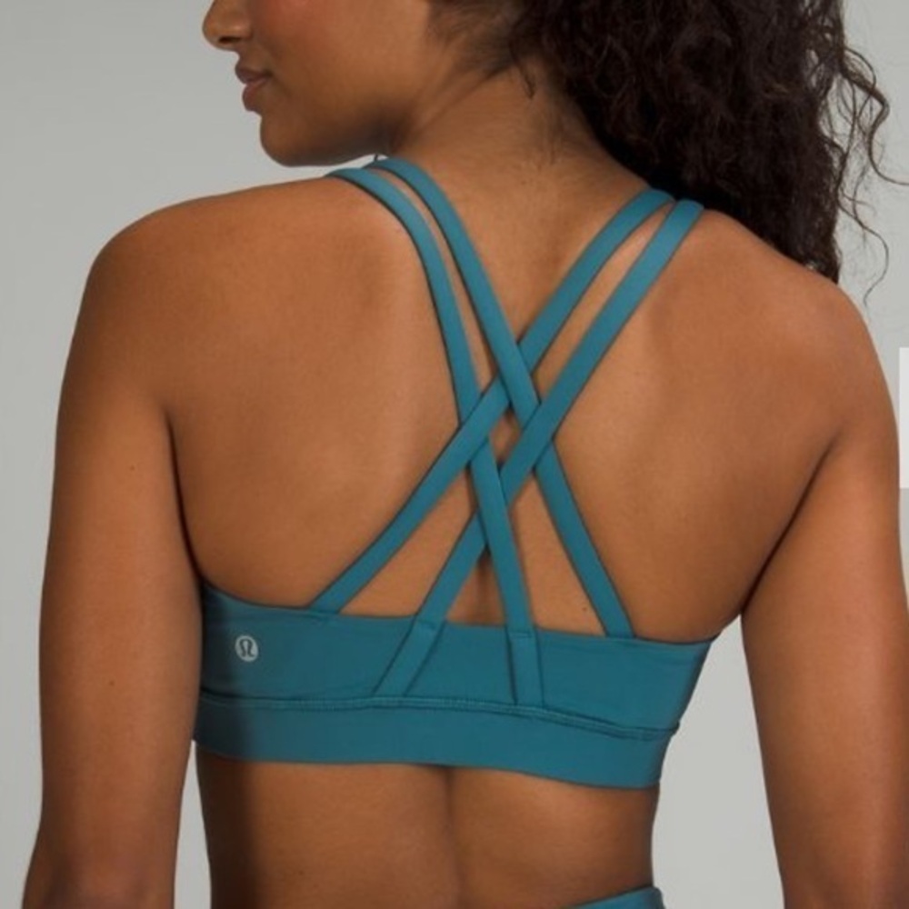 Lululemon Energy Bra Medium support B-D Cup - Sz 2